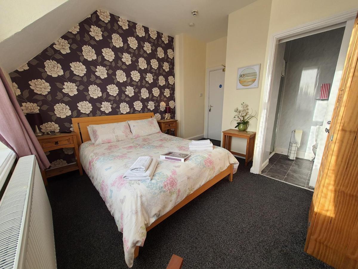 Caxton House Bed and Breakfast Skegness Εξωτερικό φωτογραφία